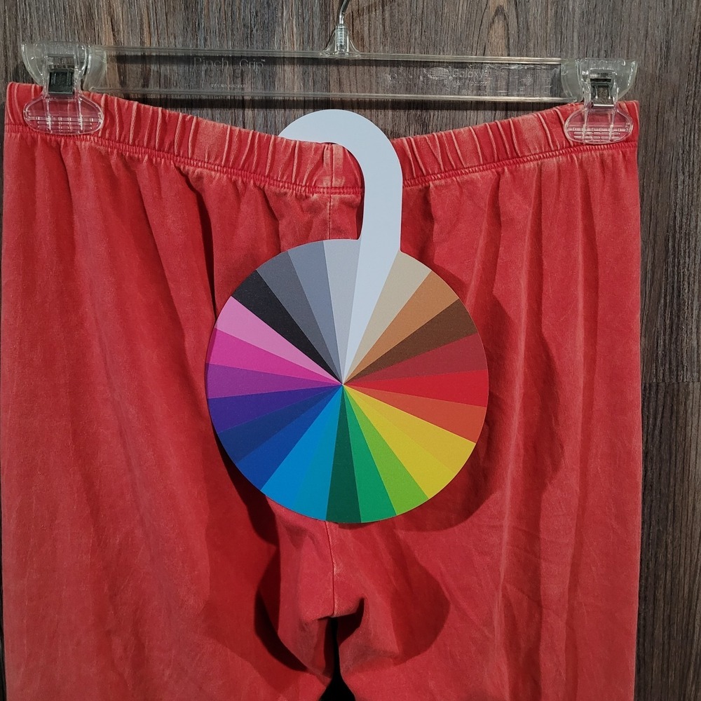 Jess & Jane Mineral Washed Capri Pants Leggings L x 24 Berry Red Pull On Elastic - Picture 6 of 9